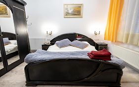 Casa Buliga Apartament 4 Crangasi Regie Orhideea
